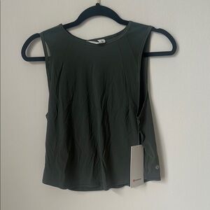 NWT lululemon Sculpt Cropped Tank Top Size 6 Athletic Mesh